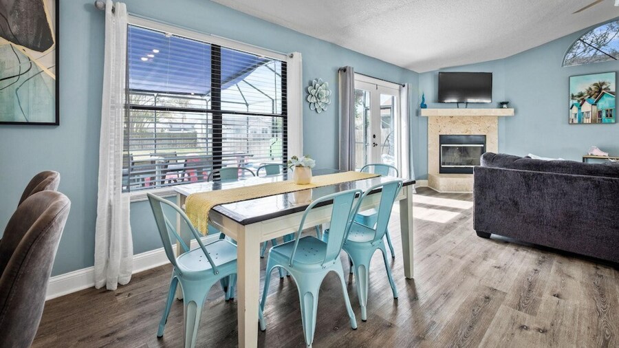 Twin Palms Beach House - Pool Hottub Game Room