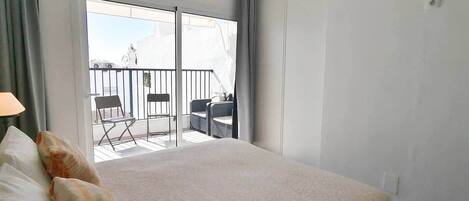 2 Schlafzimmer, Bügeleisen/Bügelbrett, kostenloses WLAN, Bettwäsche