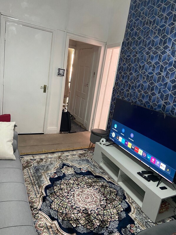Apartment | Interior - Lovely Humuplace 1-bed Apartment in Birmingham (Birmingham)