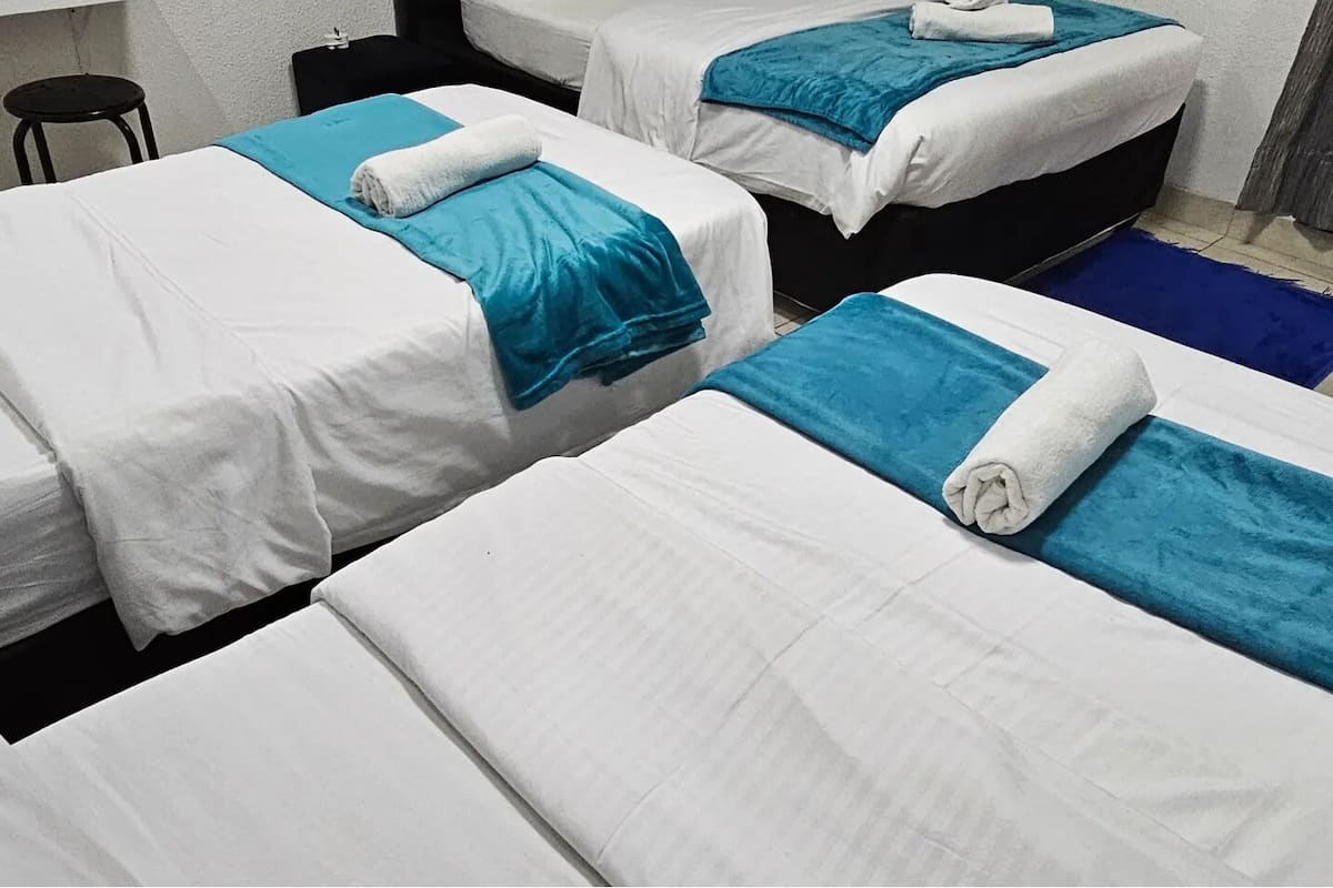 Room 7 - Family Room | Desk, laptop workspace, iron/ironing board, free WiFi
