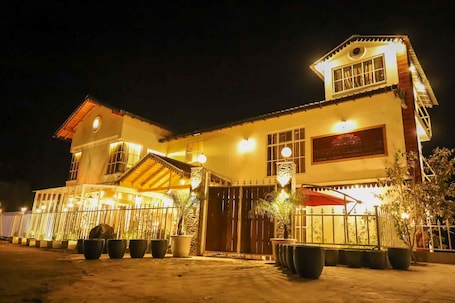 Fachada de la propiedad