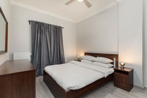 City appartement, 2 slaapkamers | 2 slaapkamers, hypoallergeen beddengoed, geluiddichte muren, gratis wifi