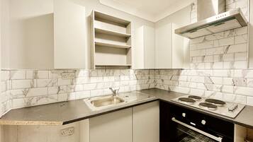 Microwave, oven, cookware/dishes/utensils