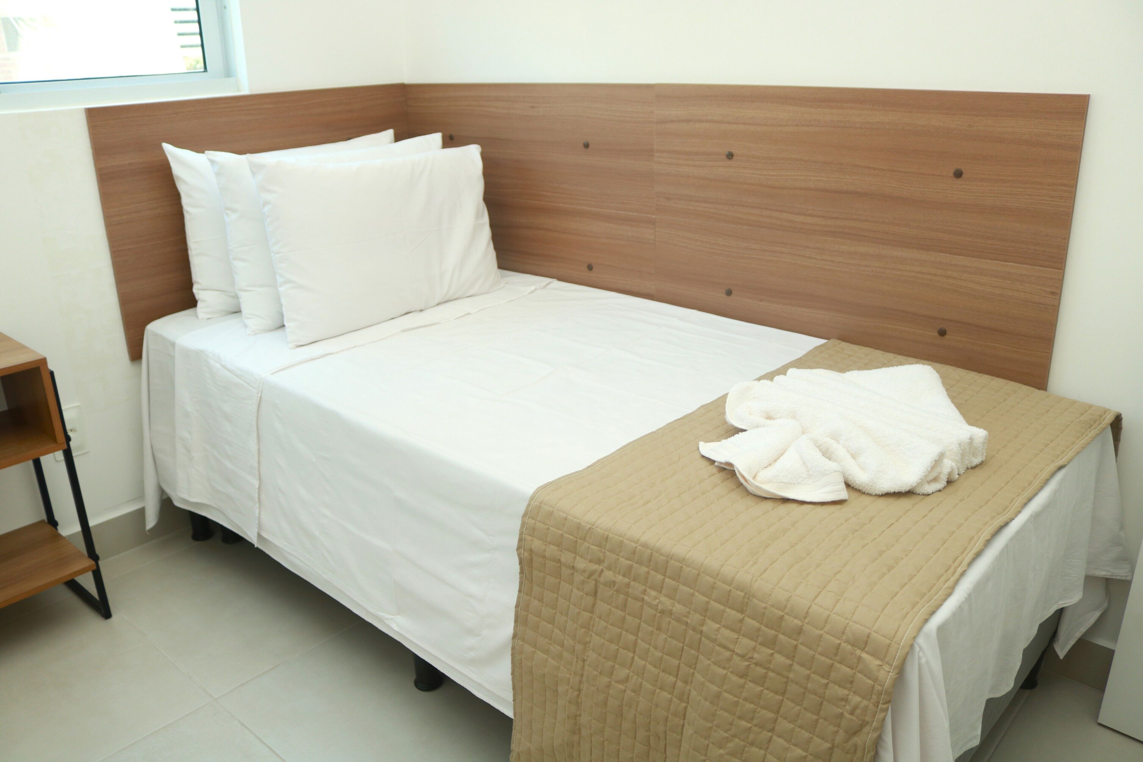 2 bedrooms, iron/ironing board, free WiFi