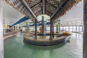 Indoor pool, outdoor pool - Renovated Oceanfront Condo that sleeps 6 with dishwasher in Myrtle Beach (Myrtle Beach)