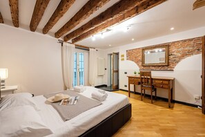 3 soverom, wi-fi (inkludert) og sengetøy