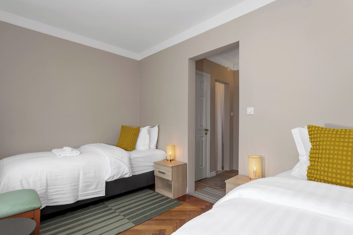Twin kamer | Een strijkplank/strijkijzer, gratis wifi, beddengoed