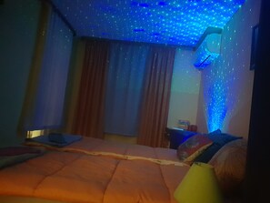 1 bedroom, in-room safe, iron/ironing board, WiFi