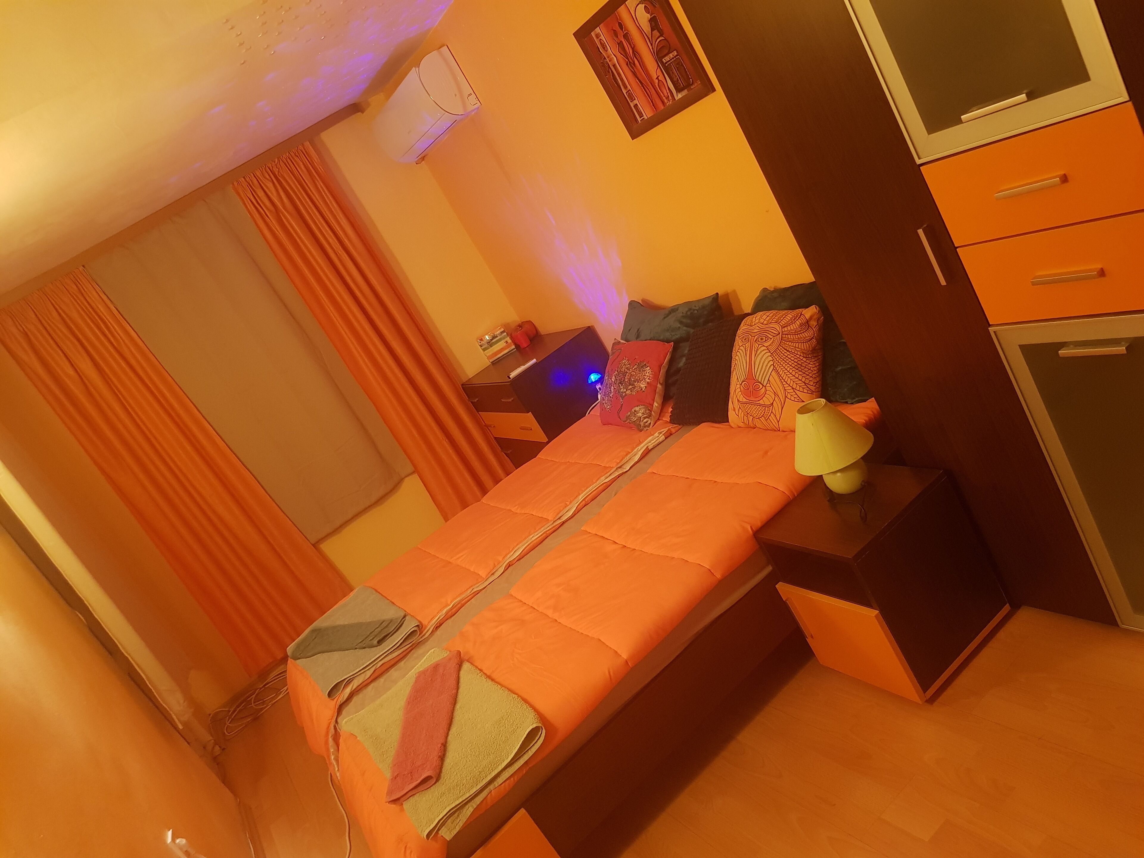 1 多间卧室、客房内保险箱、熨斗/熨衣板、WiFi