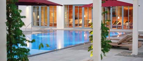 Seasonal outdoor pool, pool umbrellas, pool loungers