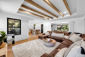 Smart TV, offices - Arbor Escape | Concierge Services (Marble Falls)