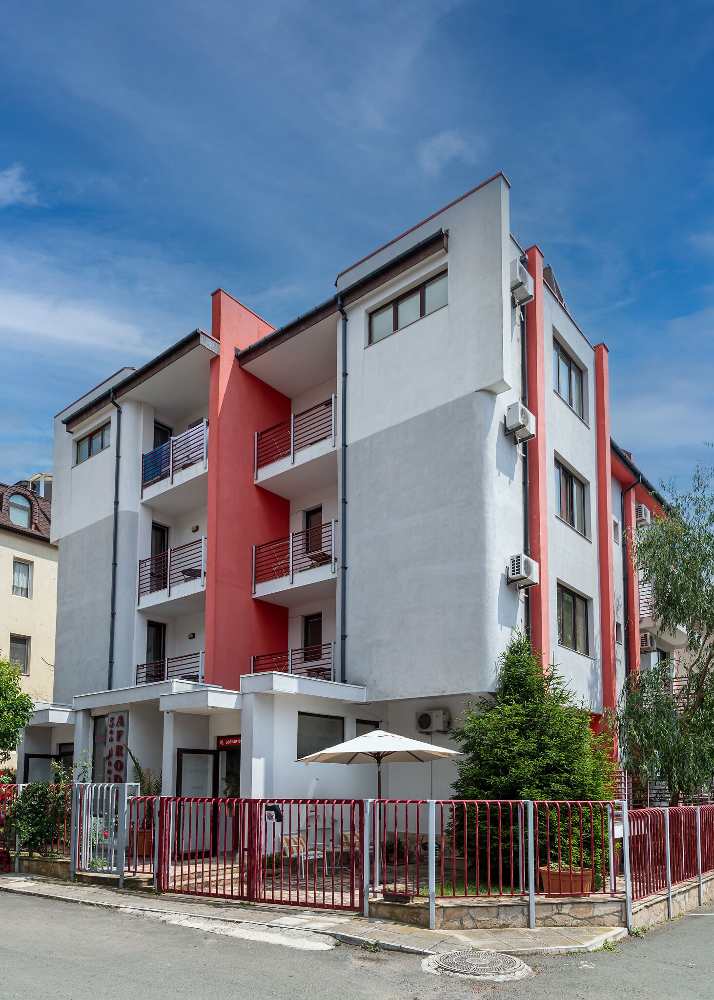 Esterni