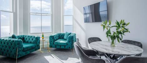 Apartment (2 Bedrooms) | Living area