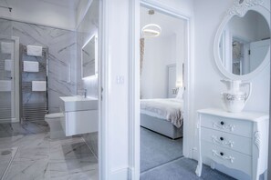 Dusch, hÄrtork och handdukar