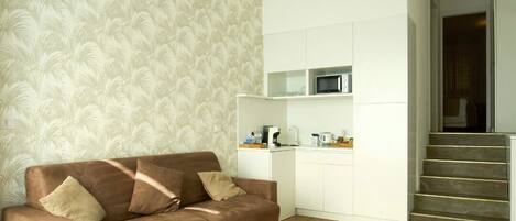 Standard House, Non Smoking | Living area