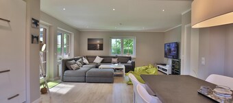 Exklusiv - Ruhig - Platz für Alle! Freistehendes Haus mit Riesigem Garten