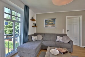 Télévision, chaîne hi-fi