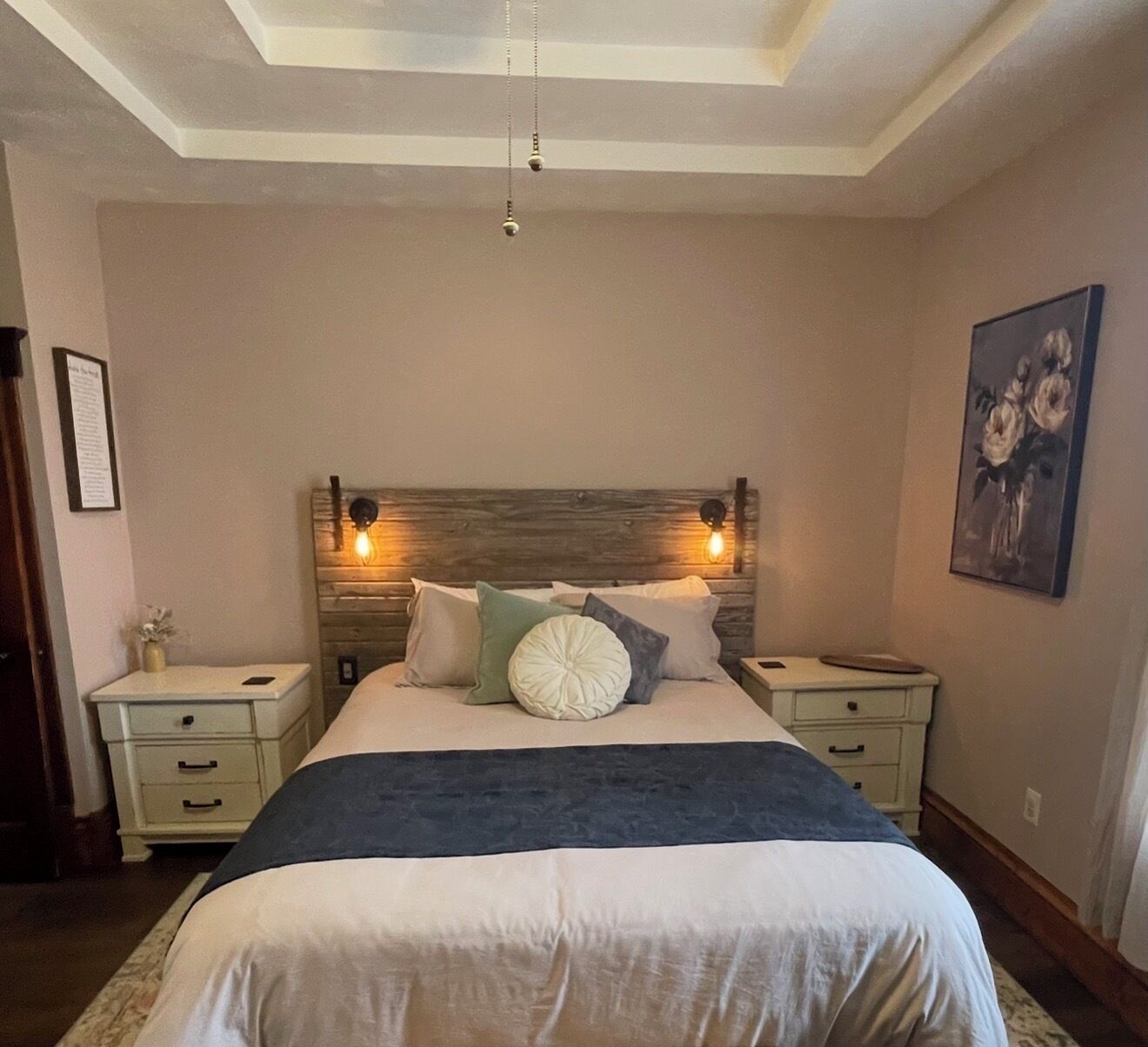 4 bedrooms, travel cot, free WiFi, bed sheets