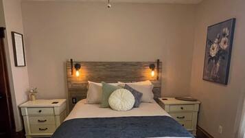 4 bedrooms, travel cot, free WiFi, bed sheets