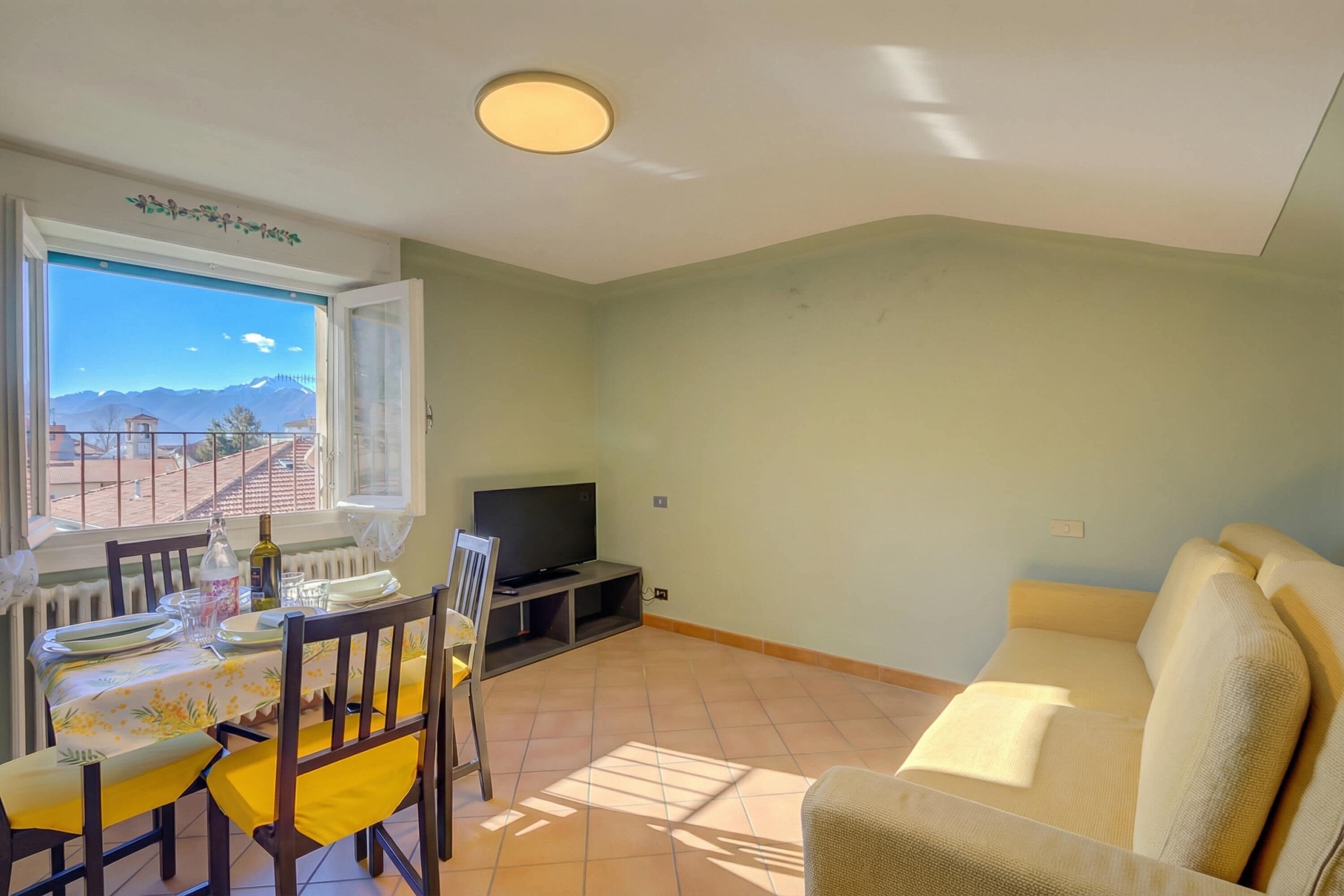 Familie appartement, meerdere slaapkamers (Petit Bijou De Stresa 2 Steps From) | Dineren