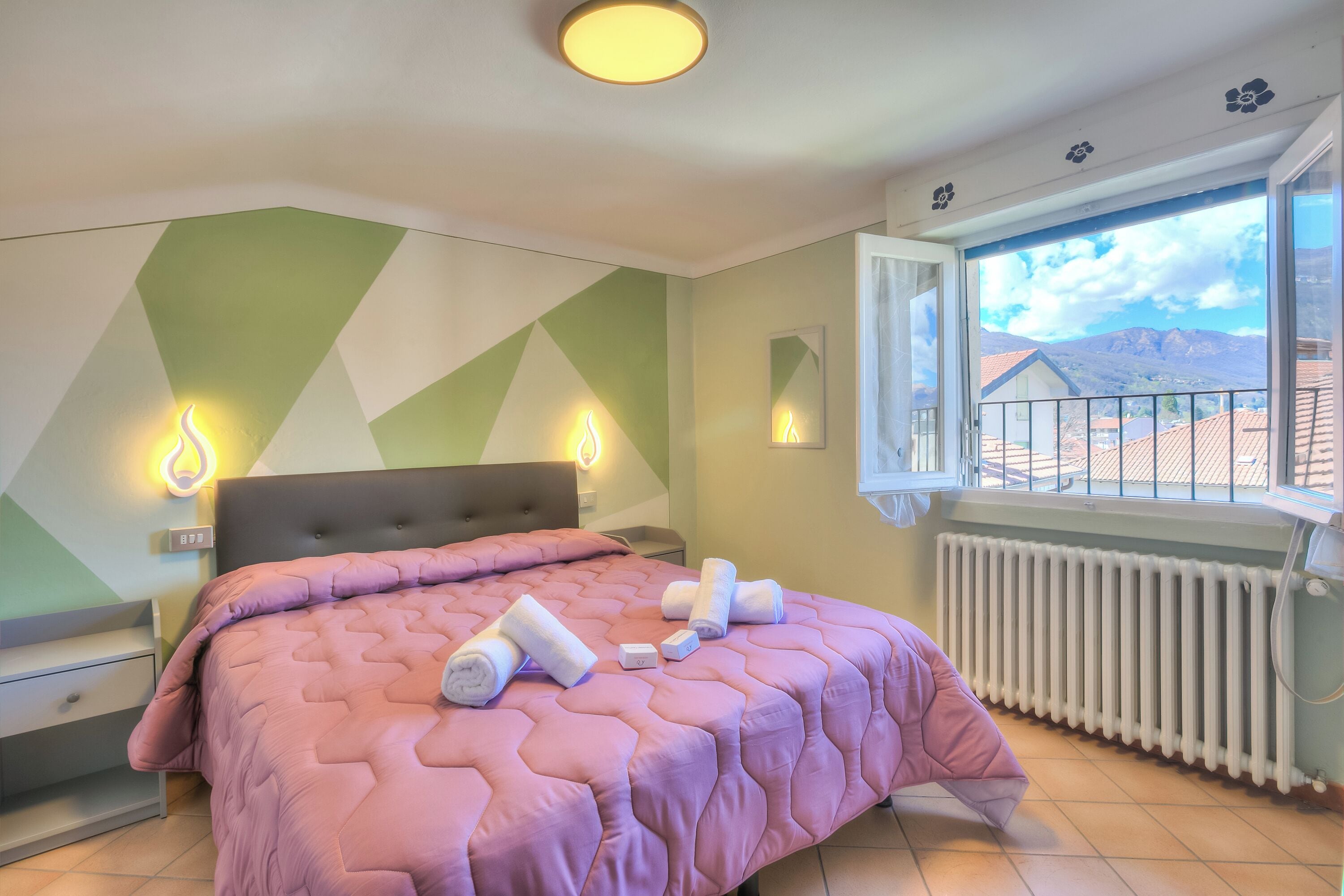 1 bedroom, free WiFi, bed sheets