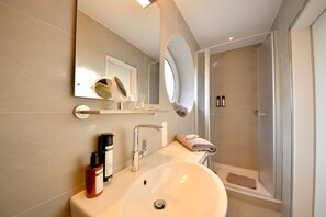 Secadora de cabello y toallas 