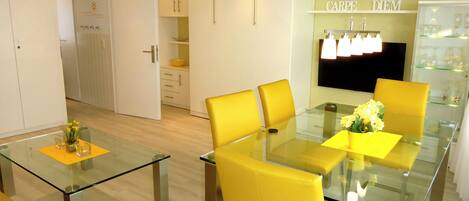 تناول الطعام