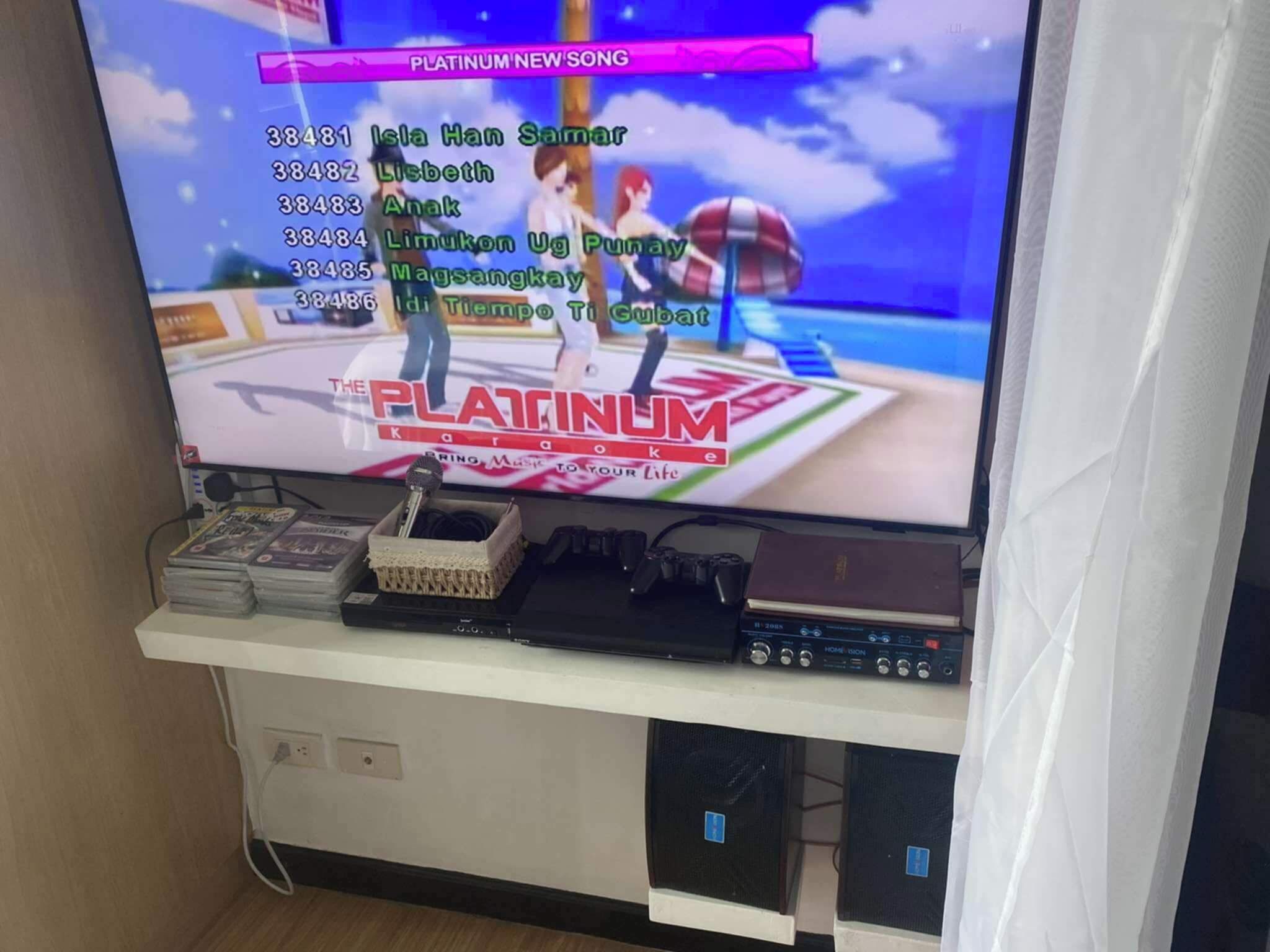 TV