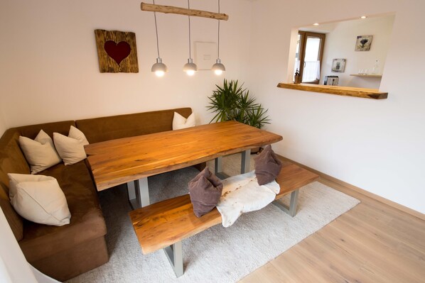 Dining - Vacation apartment Lorenz "Rauschbergblick" (Ruhpolding)