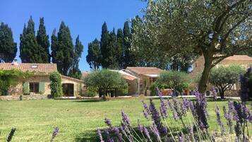 Enceinte de lâhĂ©bergement