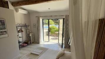 Matelas Select Comfort, ameublement personnalisé, rideaux occultants