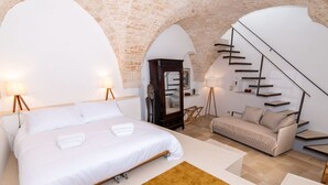 Unclassified image, 4 of 22, button - Dimora del Vico | Exclusive Terrace with View (Cisternino)