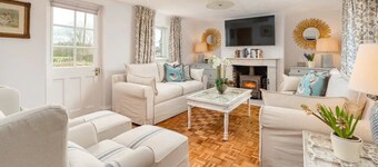 Pass the Keys | Charming 4 Bed Cottage in Herts Countryside