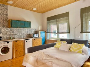 1 bedroom, iron/ironing board, travel crib, free WiFi