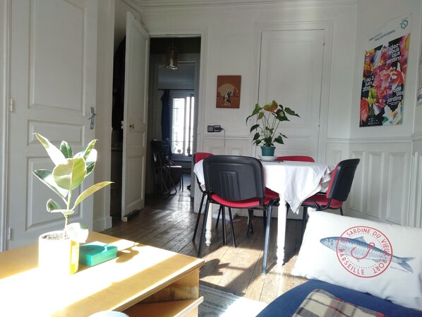 Dining - Paris / Saint-ouen - Stade de France (Paris)