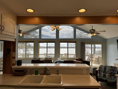 Quiet waterfront retreat - 15 mins to historic Edenton.