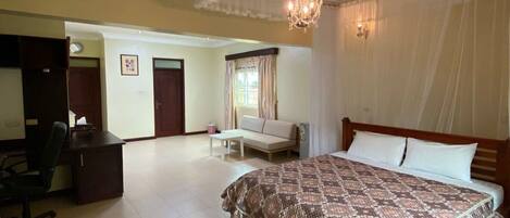 3 عدّة غرف نوم ومكتب ومكواة/لوح كي وواي فاي