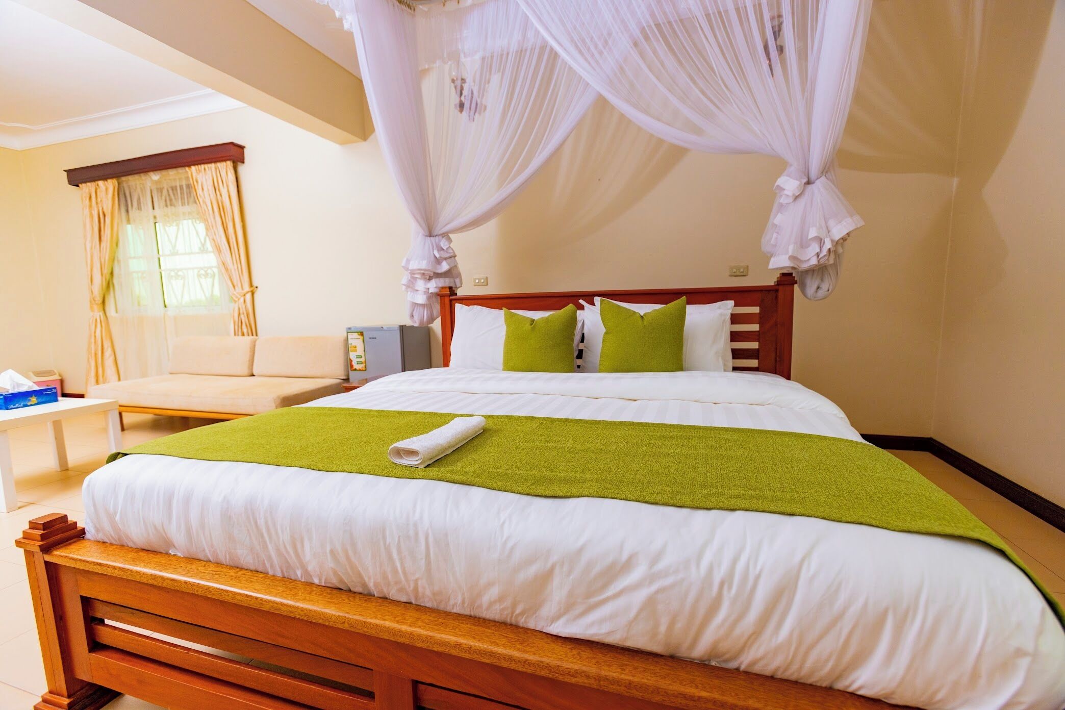 3 soverom, skrivebord, strykejern/-brett og wi-fi