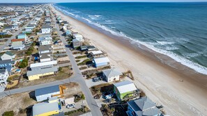 On the beach - Gorgeous Ocean Front - Sleep 8 (Surf City)