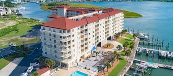 Gorgeous Inlet View - Balcony & Pool