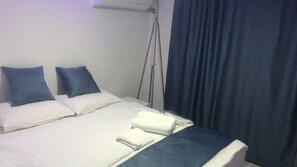 Soundproofing, iron/ironing board - GARDEN SUİTE HOTEL (Istanbul)