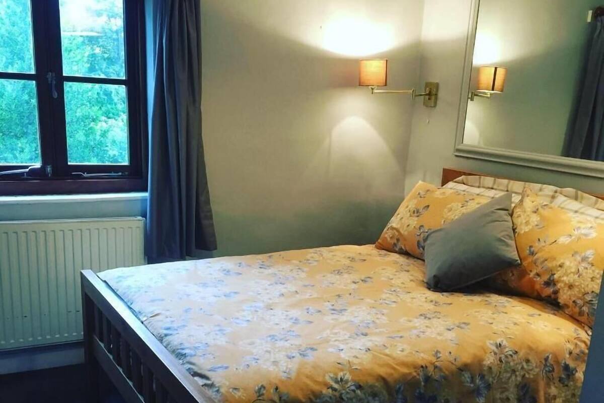 Double Room with Ensuite | 1 間睡房、免費 Wi-Fi