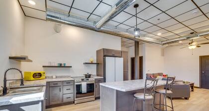 Step-Free Cashton Apartment: Steps to Downtown!