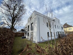 Exterior - Beautiful 3-bed Apartment in Munchen (Munich)