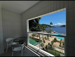Superior Double Room | Terrace/patio - Ilha Porchat Hotel (Sao Vicente)