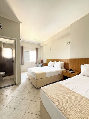 Triple Room | 1 bedroom, minibar, free WiFi, bed sheets