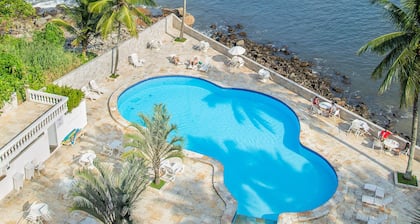 Ilha Porchat Hotel