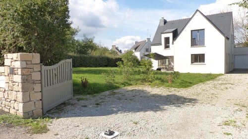 Beautiful family home 3* near the sea