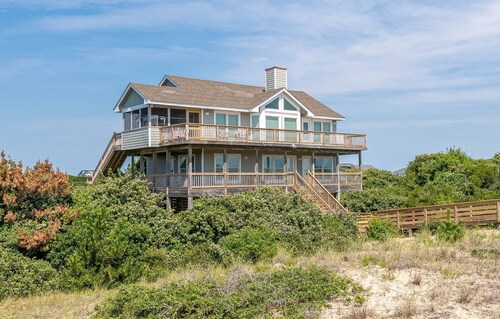 Leisure Dayz - 4x4 Carova Beach, Oceanfront, Ocean View, Sound Access, Pets OK, YR Flex Stays
