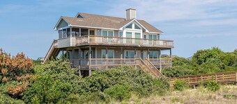 Leisure Dayz - 4x4 Carova Beach, Oceanfront, Ocean View, Sound Access, Pets OK, YR Flex Stays